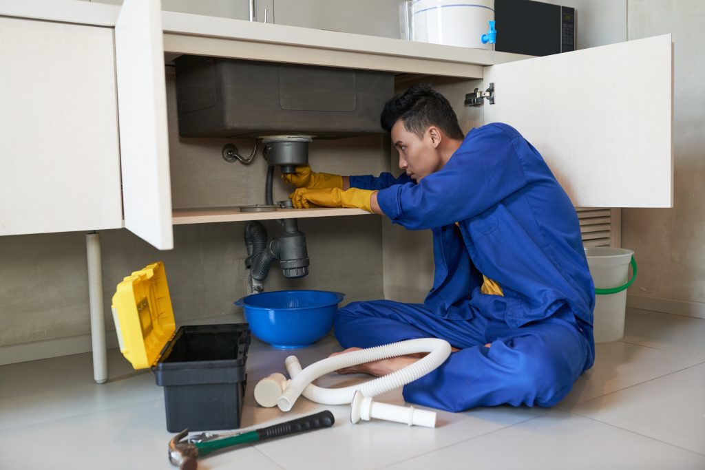 How Small Pipe Failures Lead to Mold Problems How Small Pipe Failures Lead to Mold Problems
